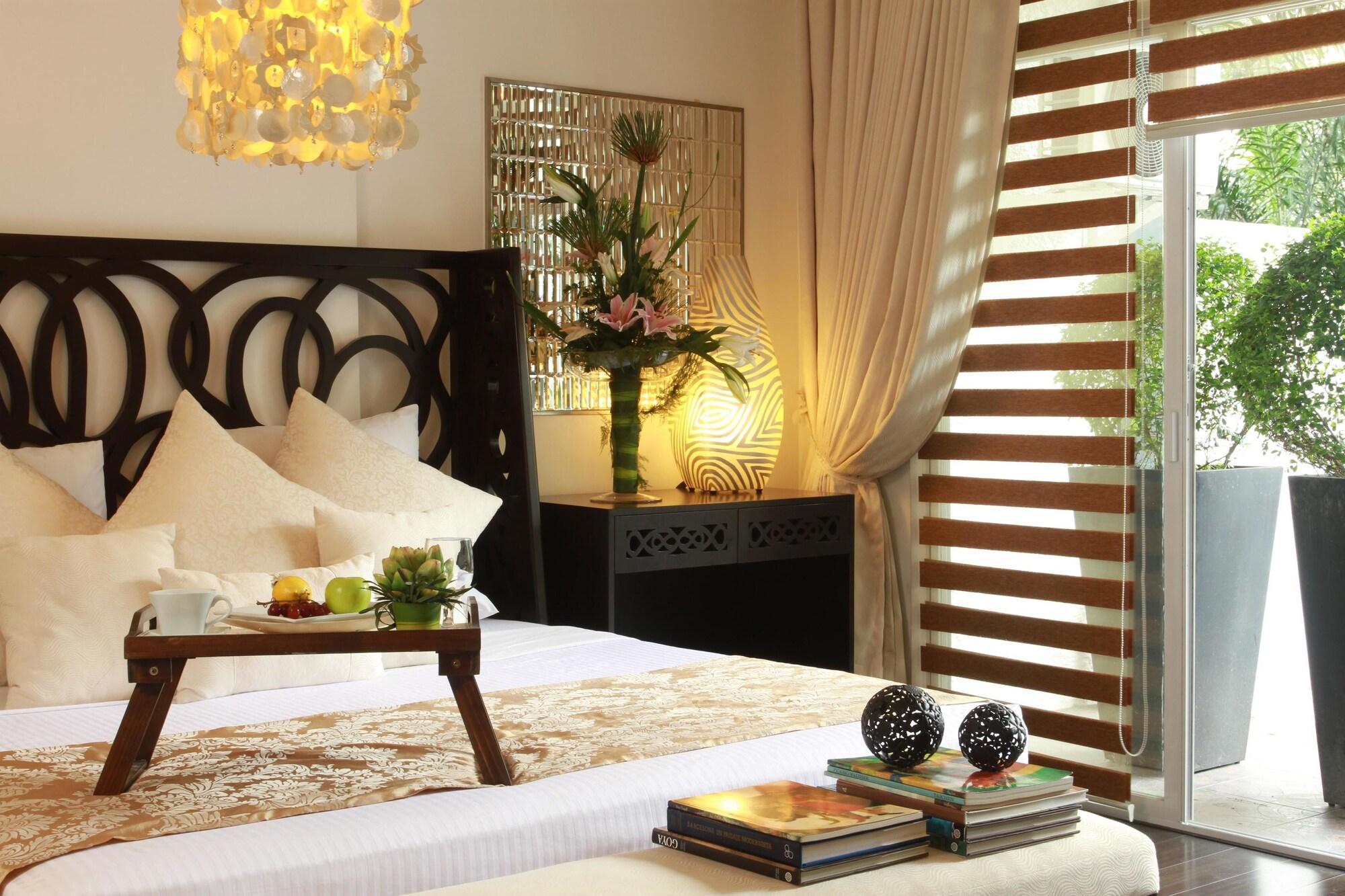 The Sulo Riviera Hotel Quezon City Extérieur photo