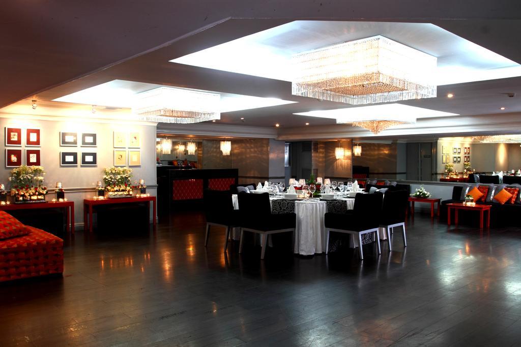 The Sulo Riviera Hotel Quezon City Extérieur photo