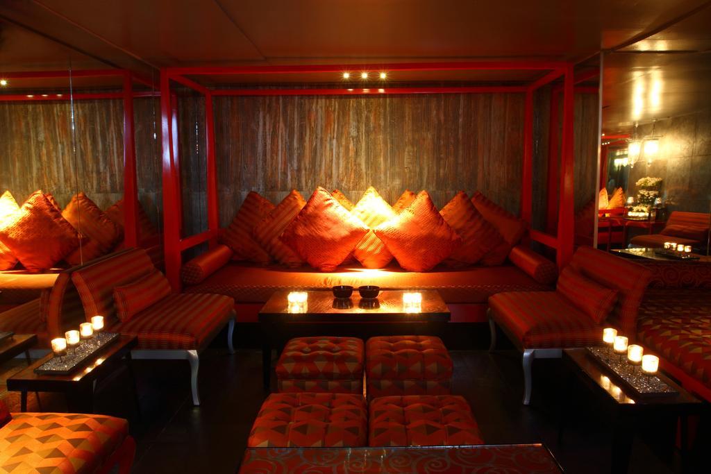The Sulo Riviera Hotel Quezon City Extérieur photo