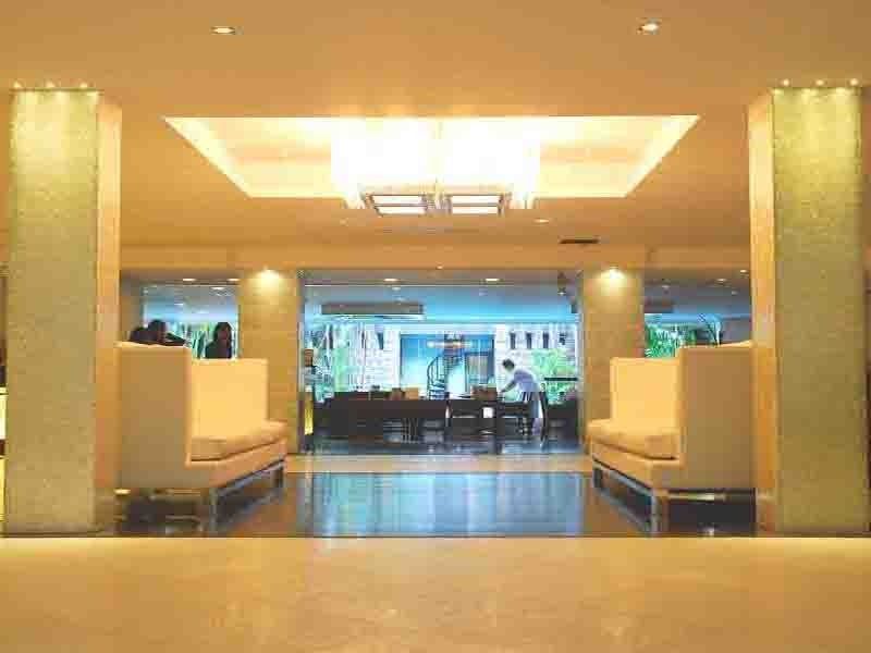 The Sulo Riviera Hotel Quezon City Extérieur photo