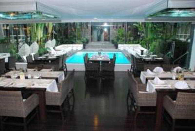 The Sulo Riviera Hotel Quezon City Extérieur photo