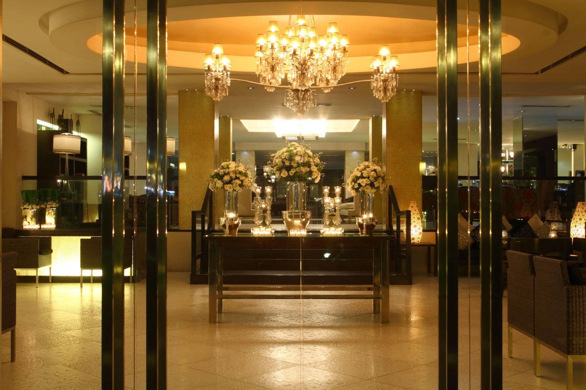 The Sulo Riviera Hotel Quezon City Extérieur photo